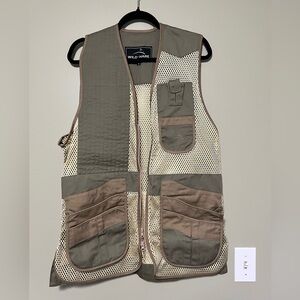 Wild Hare Shooting Vest in Green and Cream
